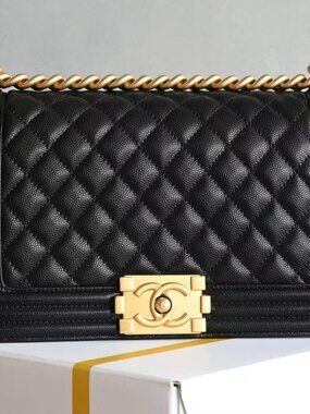 Classic CHANEL   bag: A Stylish and Versatile Choice for Elegance